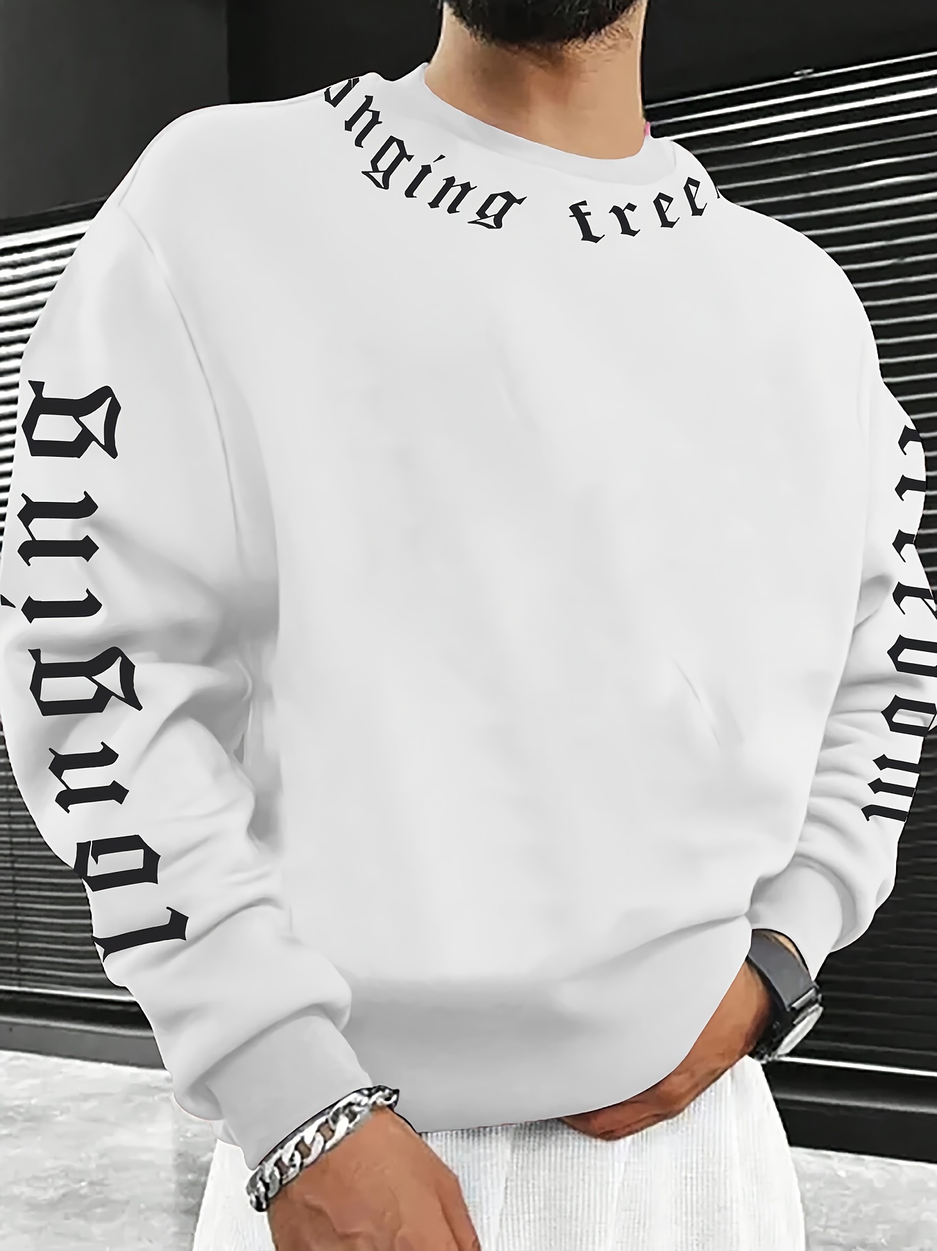 Sweatshirt Pria Berkerah Bulat - Mens Fashion Top ulasan dan harga