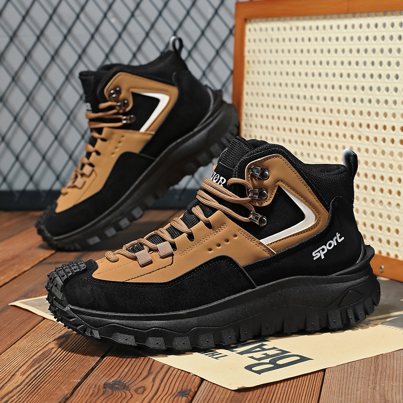 Sepatu Hiking Pria Lebar Anti  - Men Fashion Korean Style ulasan dan harga