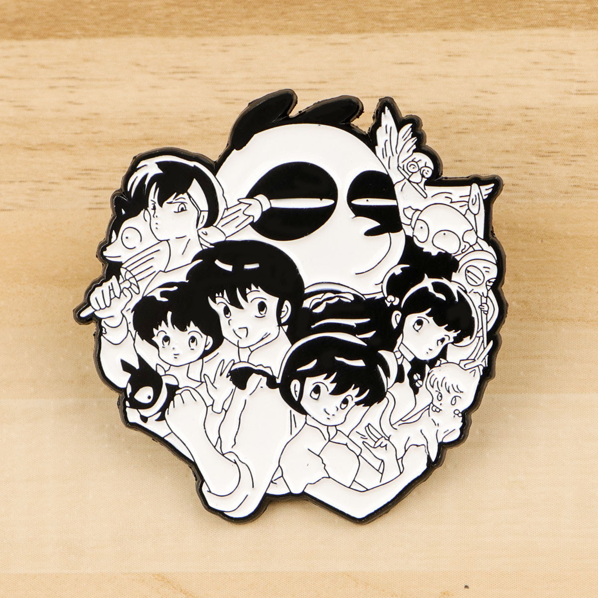 Bros Pin Enamel Babi Kartun Ta - Mens Fashion Blog ulasan dan harga
